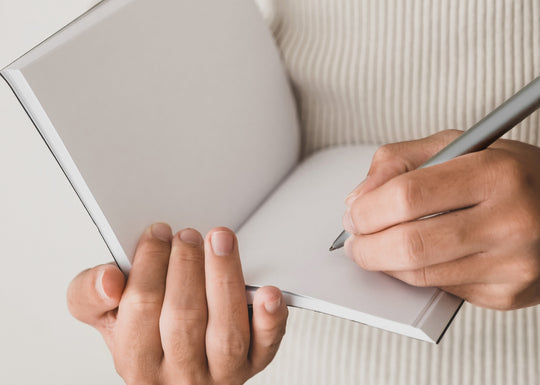 5 Incredible Benefits of Journaling (And How the Right Pen Can Make a Difference)