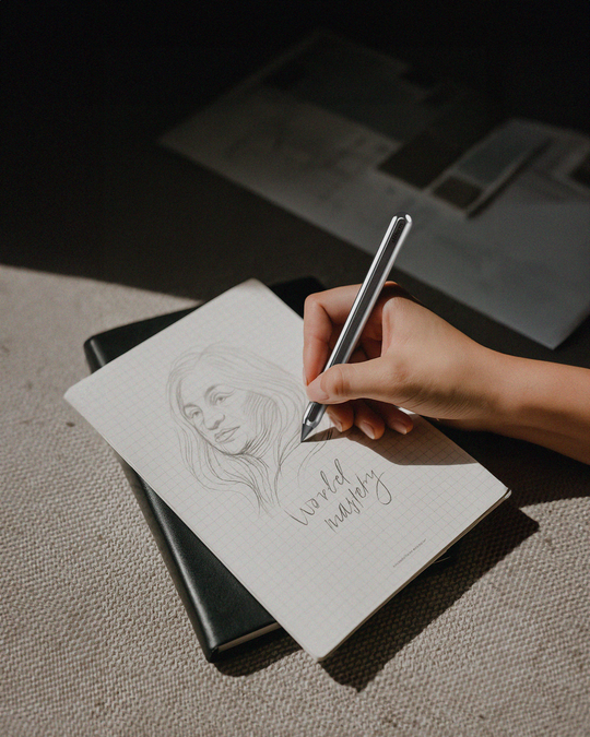 Aeon Pencil: What If the Great Minds of the Past Had This?