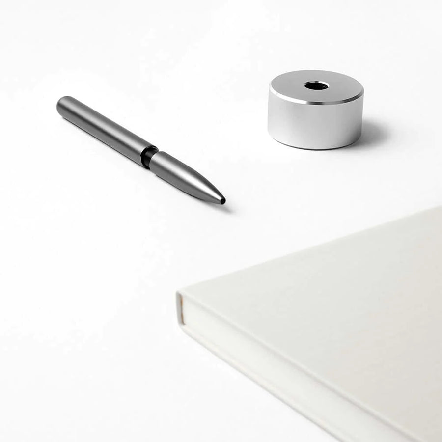 Stilform Silver Aluminium Base