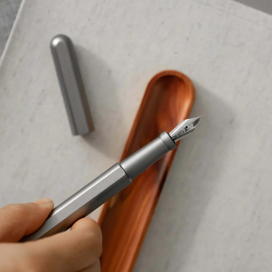 Side profile of Stilform steel fountain pen nib showcasing its sleek design
